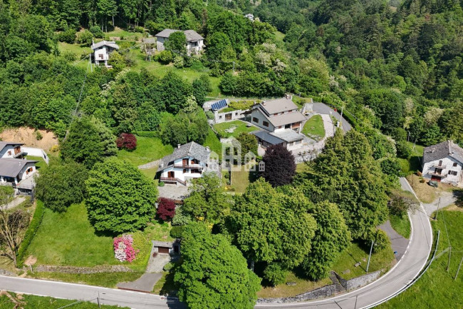 Villa in vendita a Valchiusa