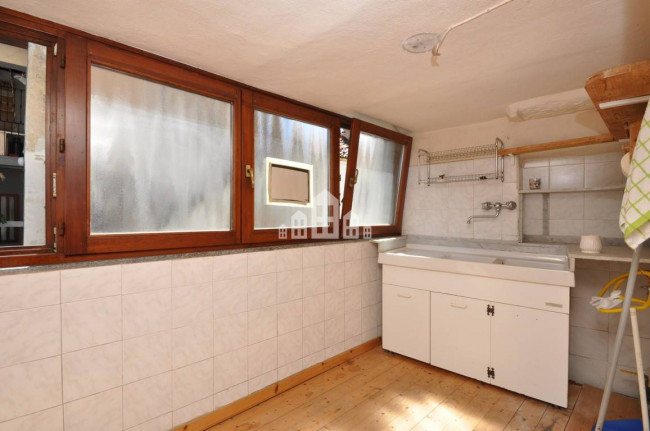 Casa semindipendente in vendita a Cuorgnè