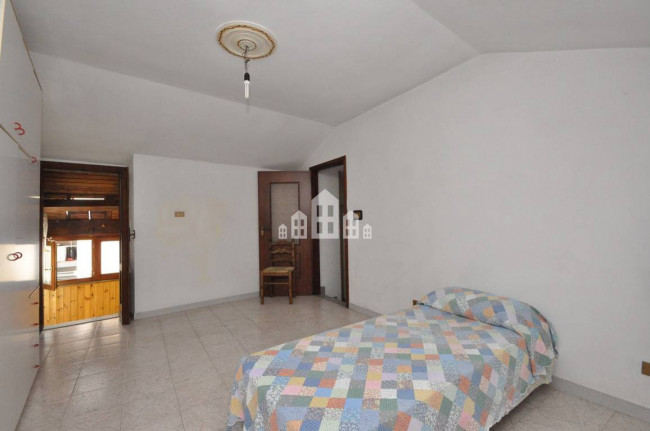 Casa semindipendente in vendita a Cuorgnè