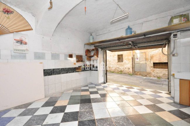 Casa semindipendente in vendita a Cuorgnè