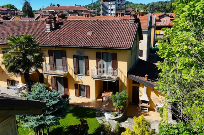 Villa a schiera di testa in vendita a Cuorgnè