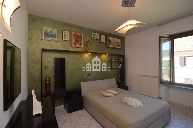 Villa a schiera di testa in vendita a Cuorgnè