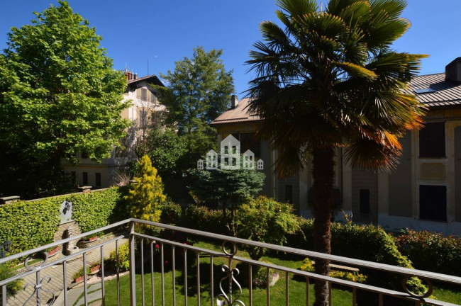 Villa a schiera di testa in vendita a Cuorgnè
