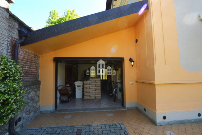 Villa a schiera di testa in vendita a Cuorgnè