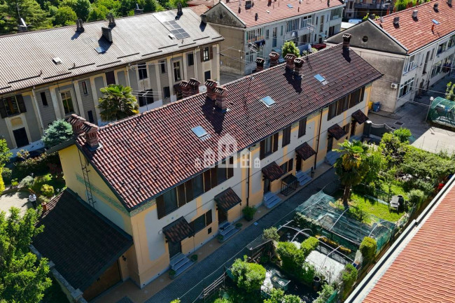 Villa a schiera di testa in vendita a Cuorgnè