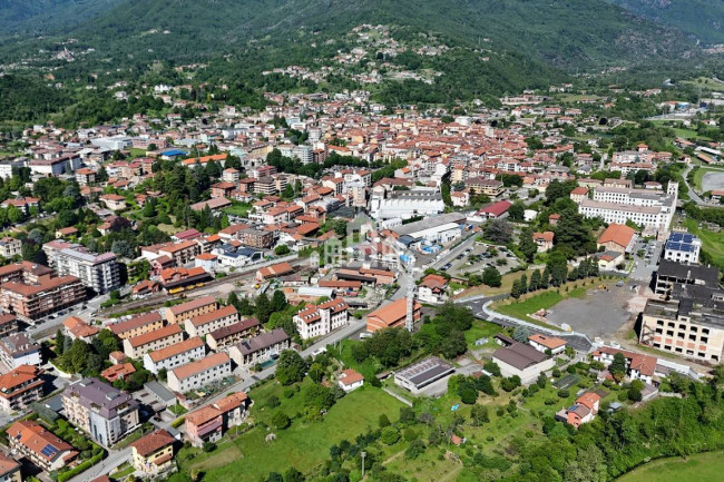 Villa a schiera di testa in vendita a Cuorgnè
