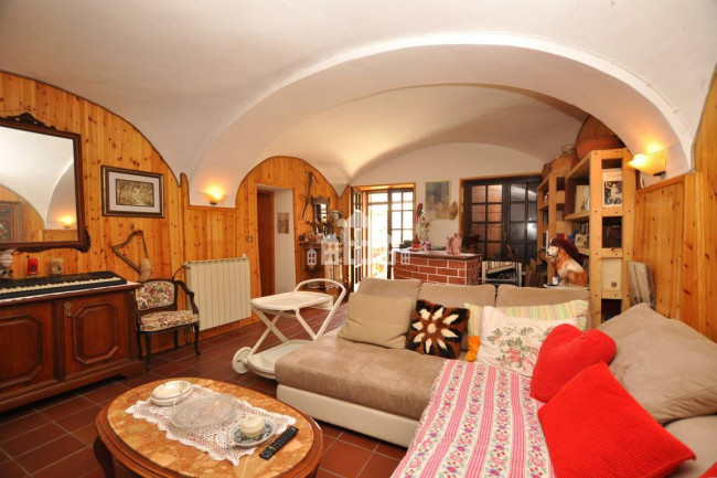 Casa semindipendente in vendita a Torre Canavese