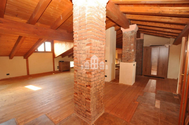 Casa semindipendente in vendita a Castellamonte