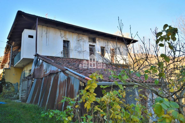 Casa indipendente in vendita a Cuorgnè