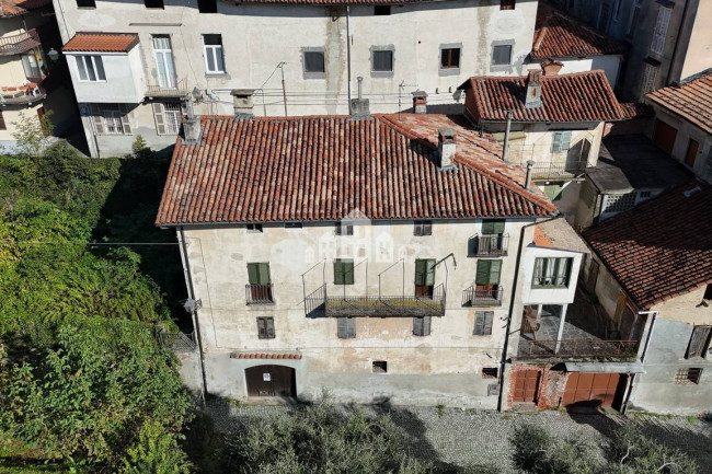 Half-duplex for sale in Agliè