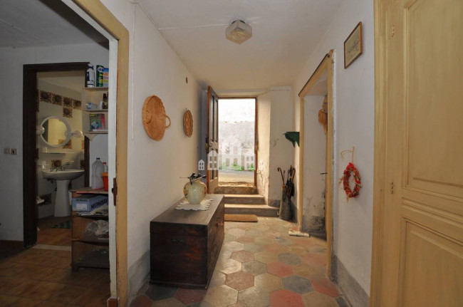 Half-duplex for sale in Agliè