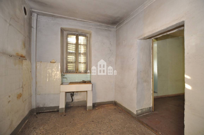 Half-duplex for sale in Agliè