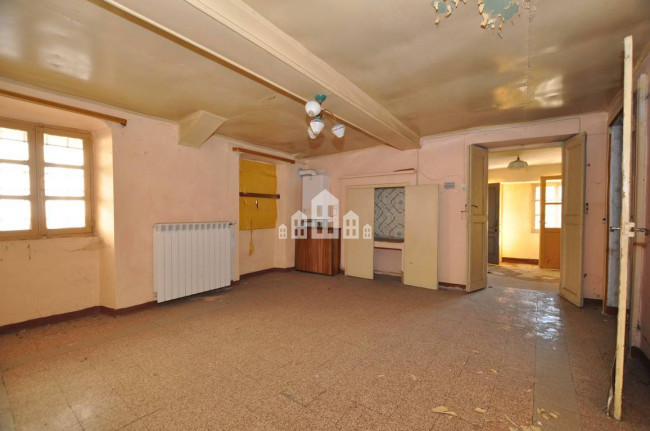 Half-duplex for sale in Agliè