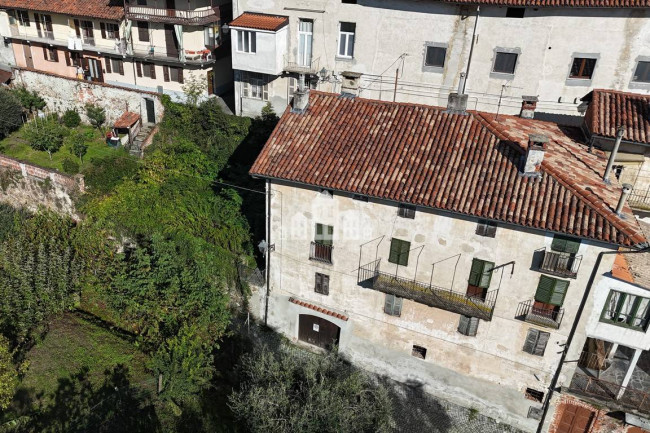 Half-duplex for sale in Agliè
