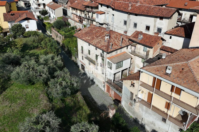 Half-duplex for sale in Agliè
