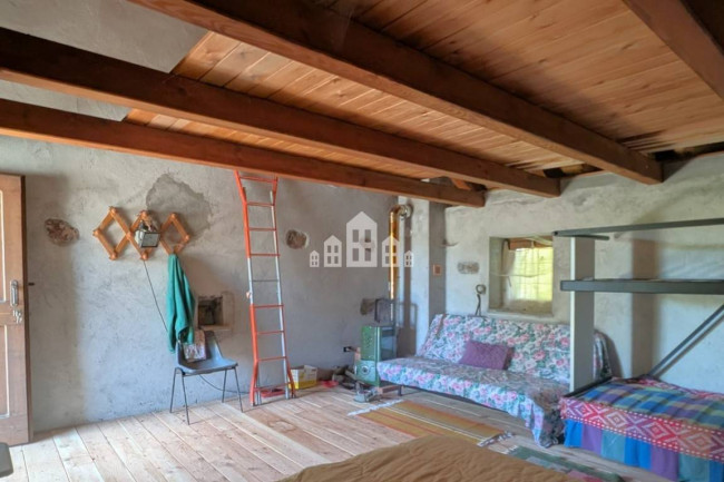 Casa semindipendente in vendita a Brosso