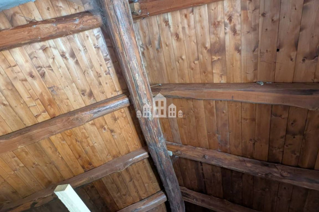Casa semindipendente in vendita a Brosso
