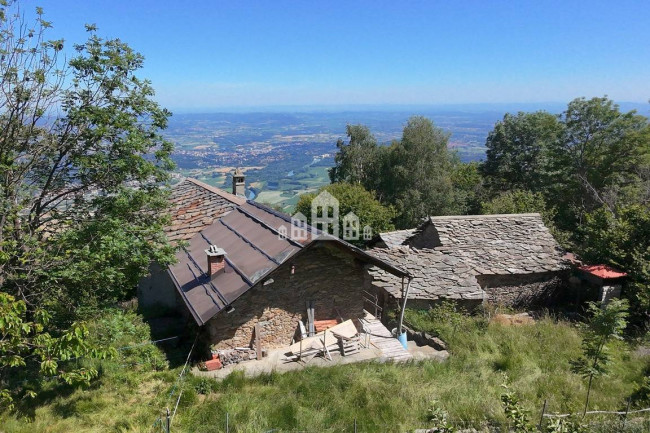 Casa semindipendente in vendita a Brosso