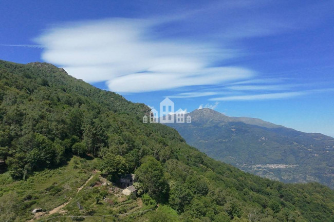 Casa semindipendente in vendita a Brosso