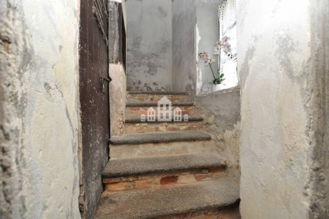 Porzione di bifamiliare in vendita a Castellamonte