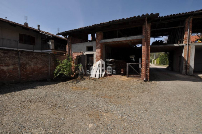Porzione di bifamiliare in vendita a Castellamonte