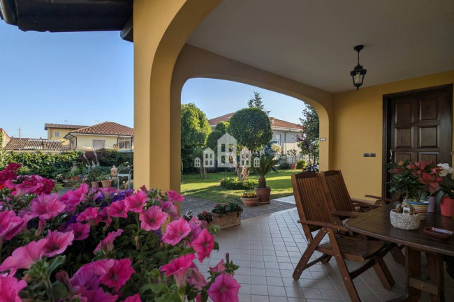 Villa in vendita a Rivarolo Canavese
