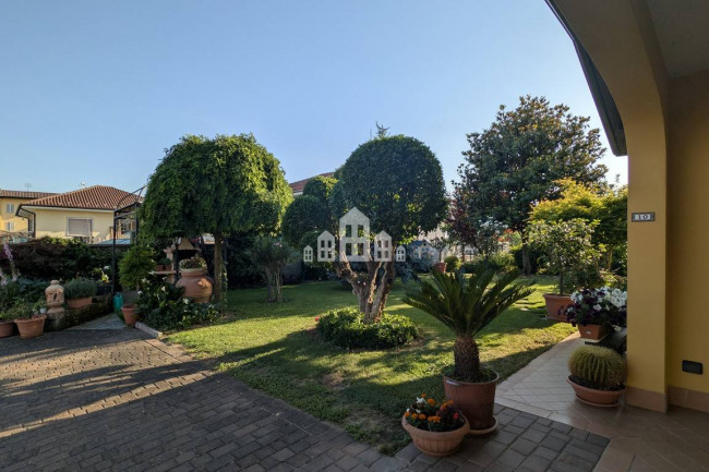 Villa in vendita a Rivarolo Canavese