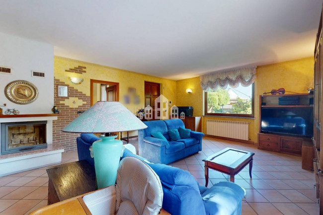 Villa in vendita a Rivarolo Canavese