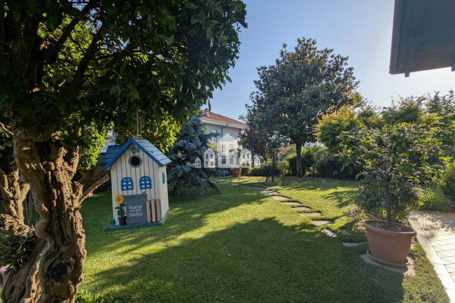 Villa in vendita a Rivarolo Canavese