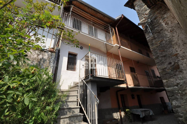 Casa semindipendente in vendita a Cuorgnè