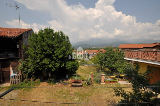 Half-duplex for sale in Torre Canavese