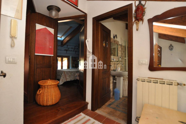 Half-duplex for sale in Torre Canavese
