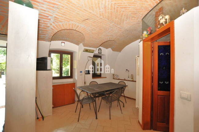 Half-duplex for sale in Torre Canavese