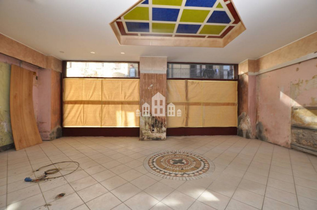 Locale commerciale in vendita a Feletto
