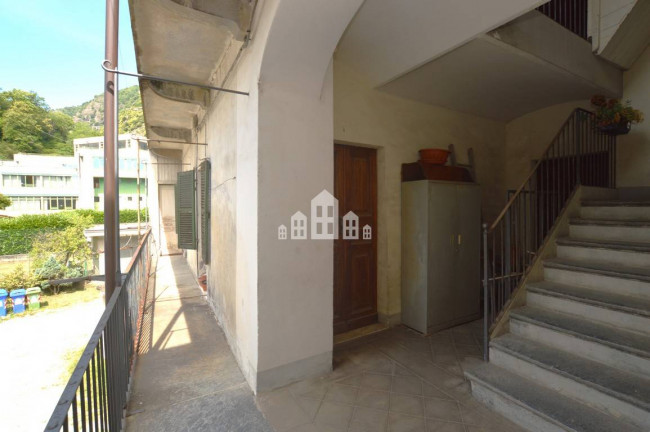 Casa semindipendente in vendita a Pont-Canavese