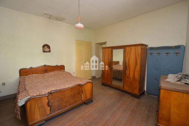 Casa semindipendente in vendita a Pont-Canavese