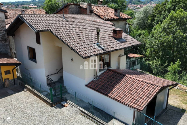 Casa semindipendente in vendita a Cuorgnè