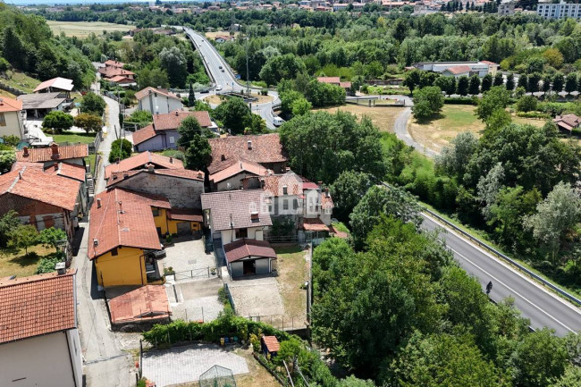Casa semindipendente in vendita a Cuorgnè