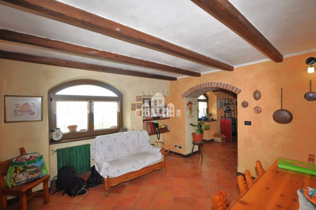 Casa indipendente in vendita a Chiesanuova