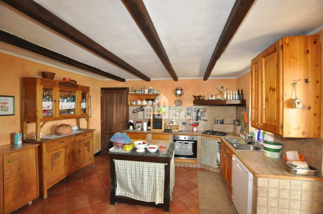 Casa indipendente in vendita a Chiesanuova
