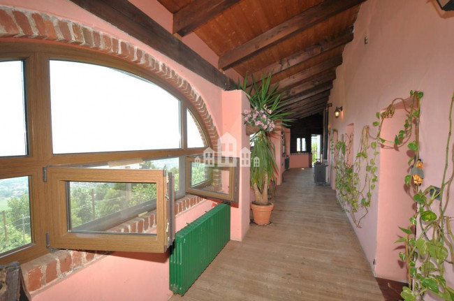 Casa indipendente in vendita a Chiesanuova