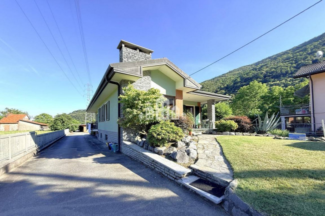Villa in vendita a Cuorgnè