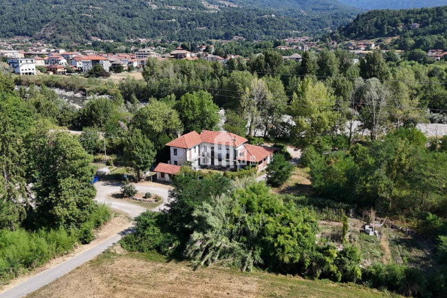 Casa indipendente in vendita a Cuorgnè