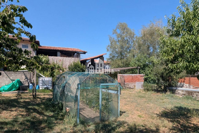 Casa semindipendente in vendita a Lessolo
