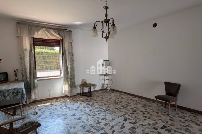 Casa semindipendente in vendita a Lessolo