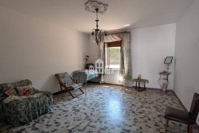 Casa semindipendente in vendita a Lessolo