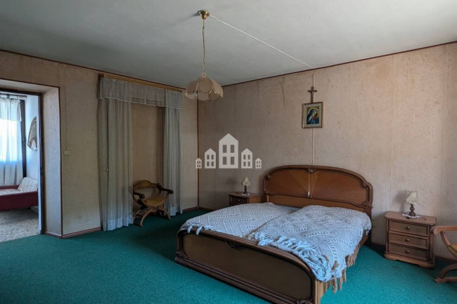 Casa semindipendente in vendita a Lessolo