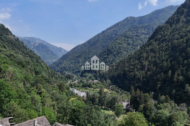 Casa semindipendente in vendita a Ronco Canavese