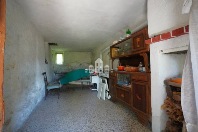 Rustico in vendita a Castelnuovo Nigra