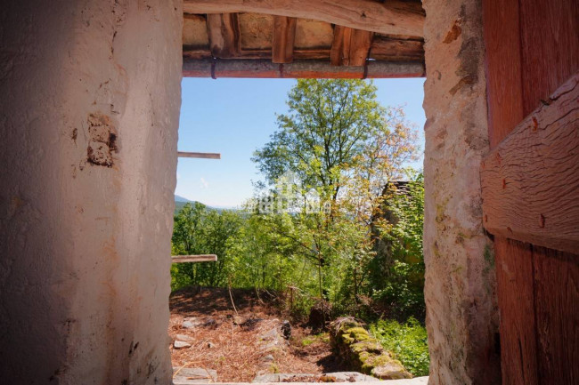 Rustico in vendita a Castelnuovo Nigra